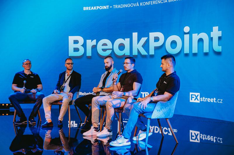 Funded traders panel